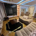 Elegant Duplex With Dar Al-Difaa View