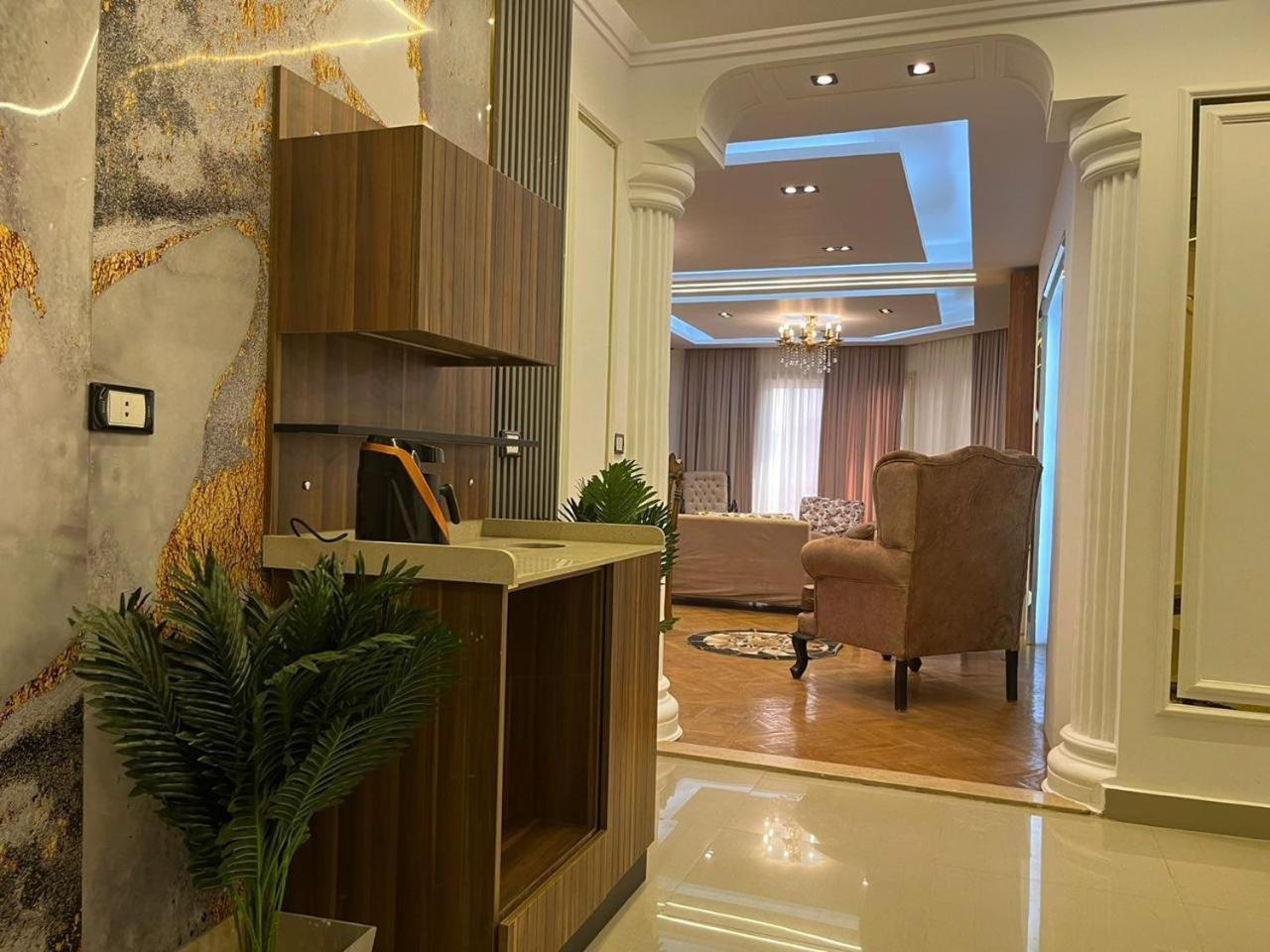 Elegant Duplex With Dar Al-difaa View Apartment