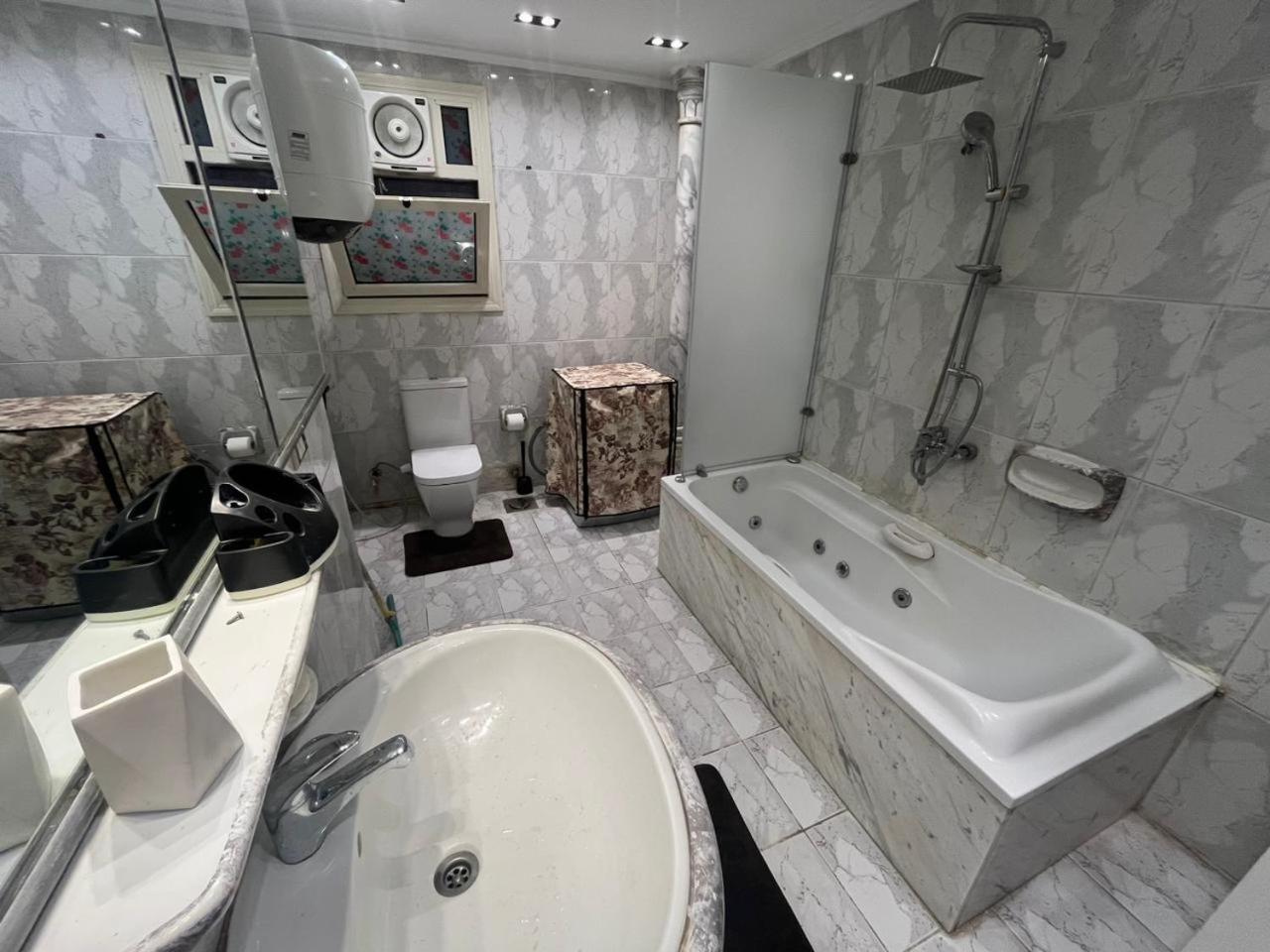 Elegant Duplex With Dar Al-difaa View *
