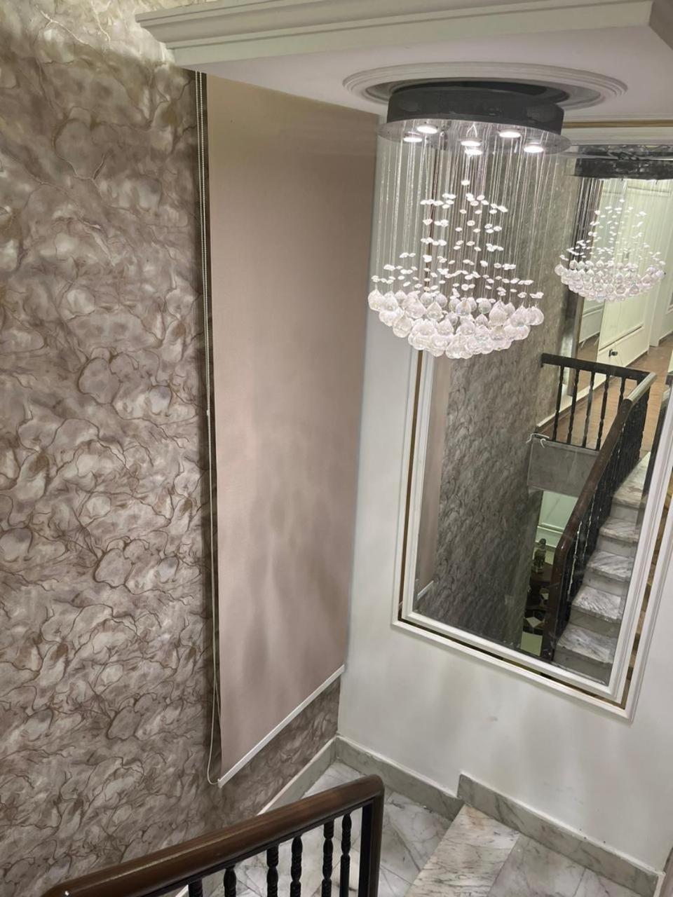 Elegant Duplex With Dar Al-difaa View Apartment Cairo